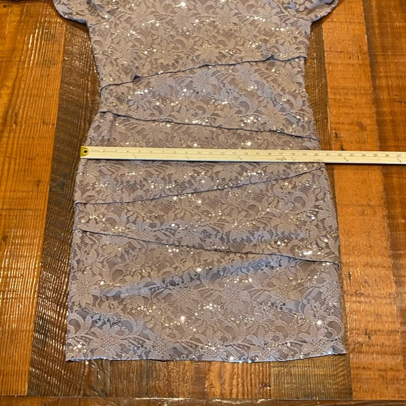RONNI NICOLE tiered sequins beautiful dress size 14 like NEW, rose gold-ish - Picture 12 of 14